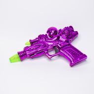 Игрушка пистолет
